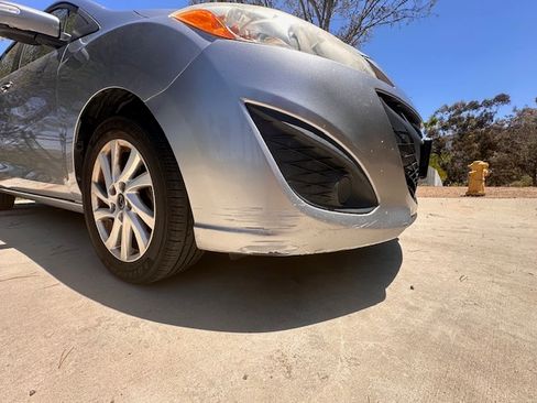 Used 2014 MAZDA MAZDA5 Sport FWD image 5