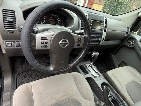 Used 2014 Nissan Xterra S image 11