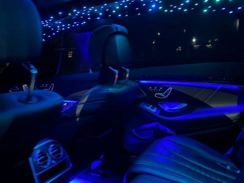 Used 2016 Mercedes-Benz S 550 Sedan image 8