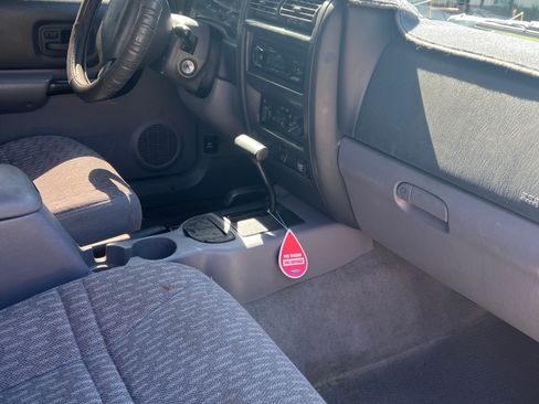 Used 1998 Jeep Cherokee Sport image 8