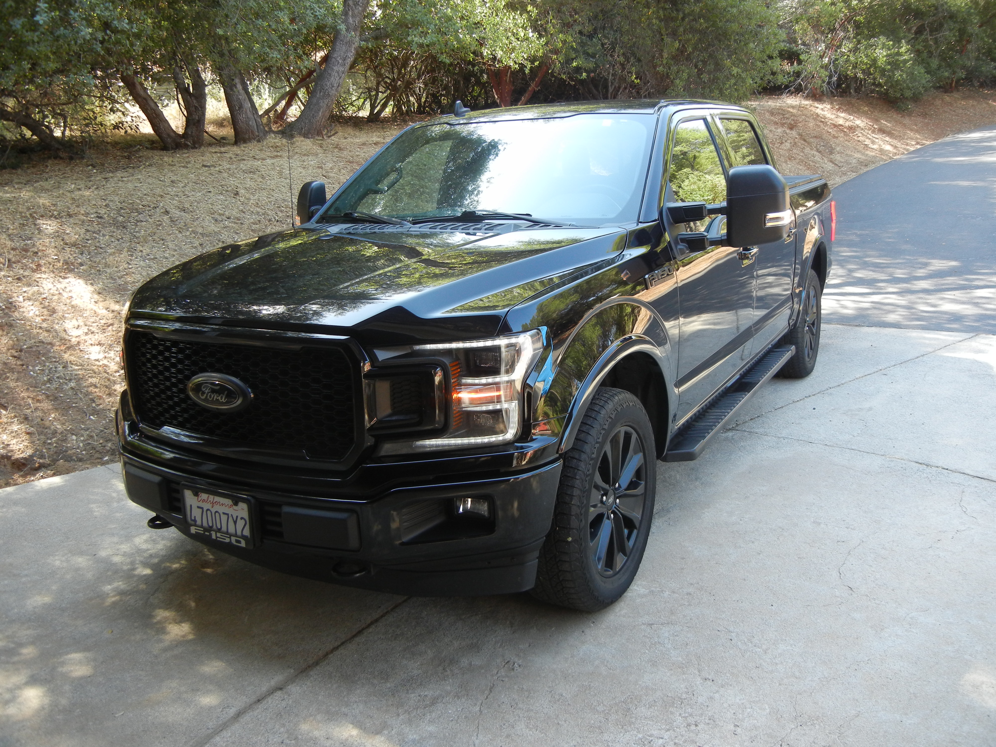 Used 2020 Ford F150 Lariat w/ Equipment Group 502A Luxury AWD/4WD image 1