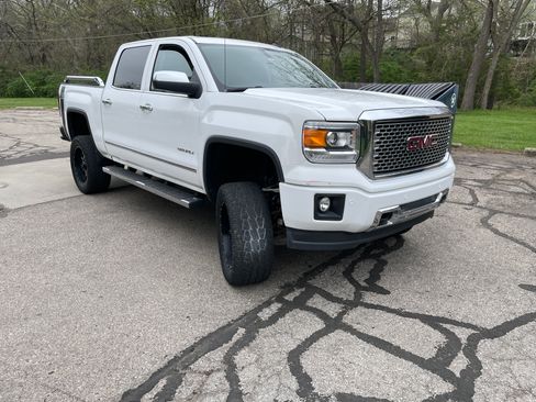 Used 2014 GMC Sierra 1500 Denali image 16