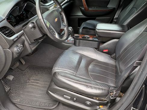 Used 2014 Chevrolet Traverse LTZ image 13