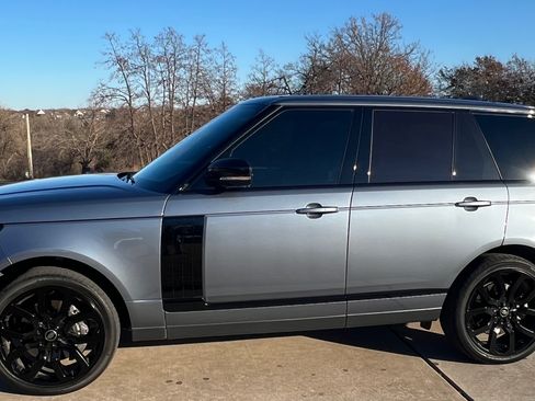 Used 2021 Land Rover Range Rover Westminster Edition image 4