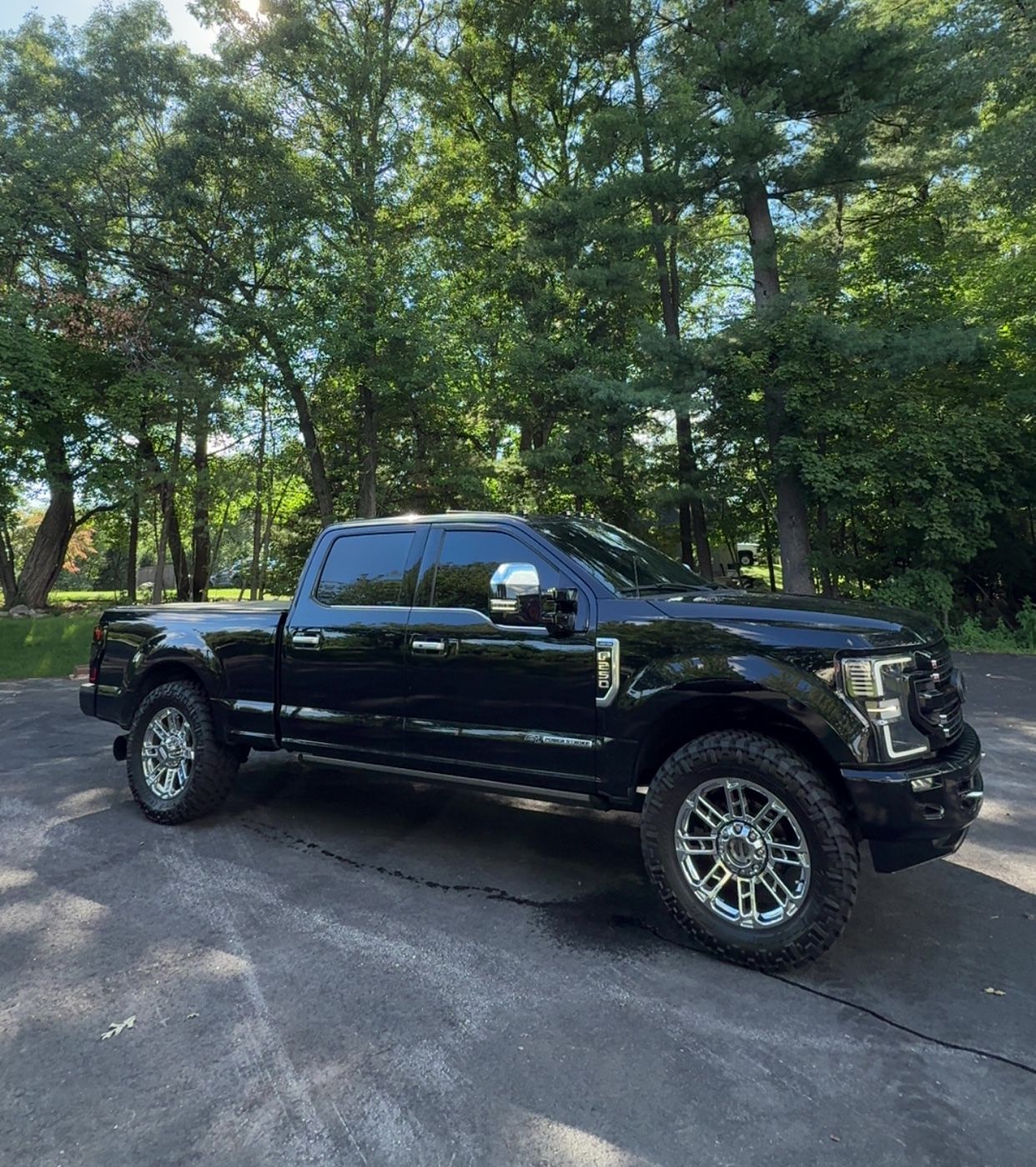 Used 2022 Ford F250 Limited w/ Snow Plow Prep Package AWD/4WD image 15