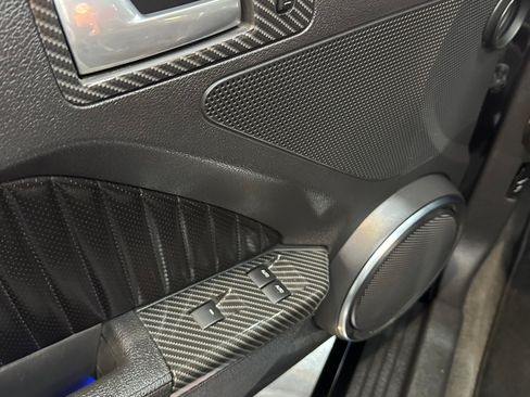 Used 2010 Ford Mustang Shelby GT500 image 22