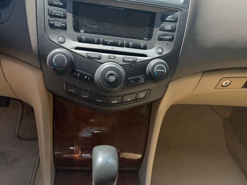 Used 2007 Honda Accord EX-L image 9