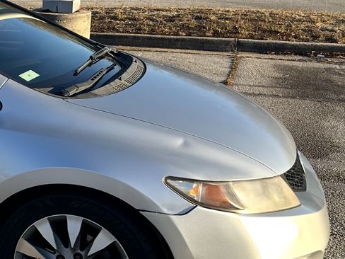 Used 2010 Honda Civic EX-L image 15