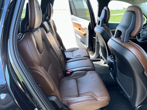 Used 2020 Volvo XC90 T6 Inscription w/ Protection Package Premier image 22