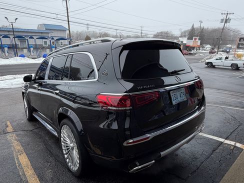 Used 2021 Mercedes-Benz Maybach GLS 600 4MATIC image 12