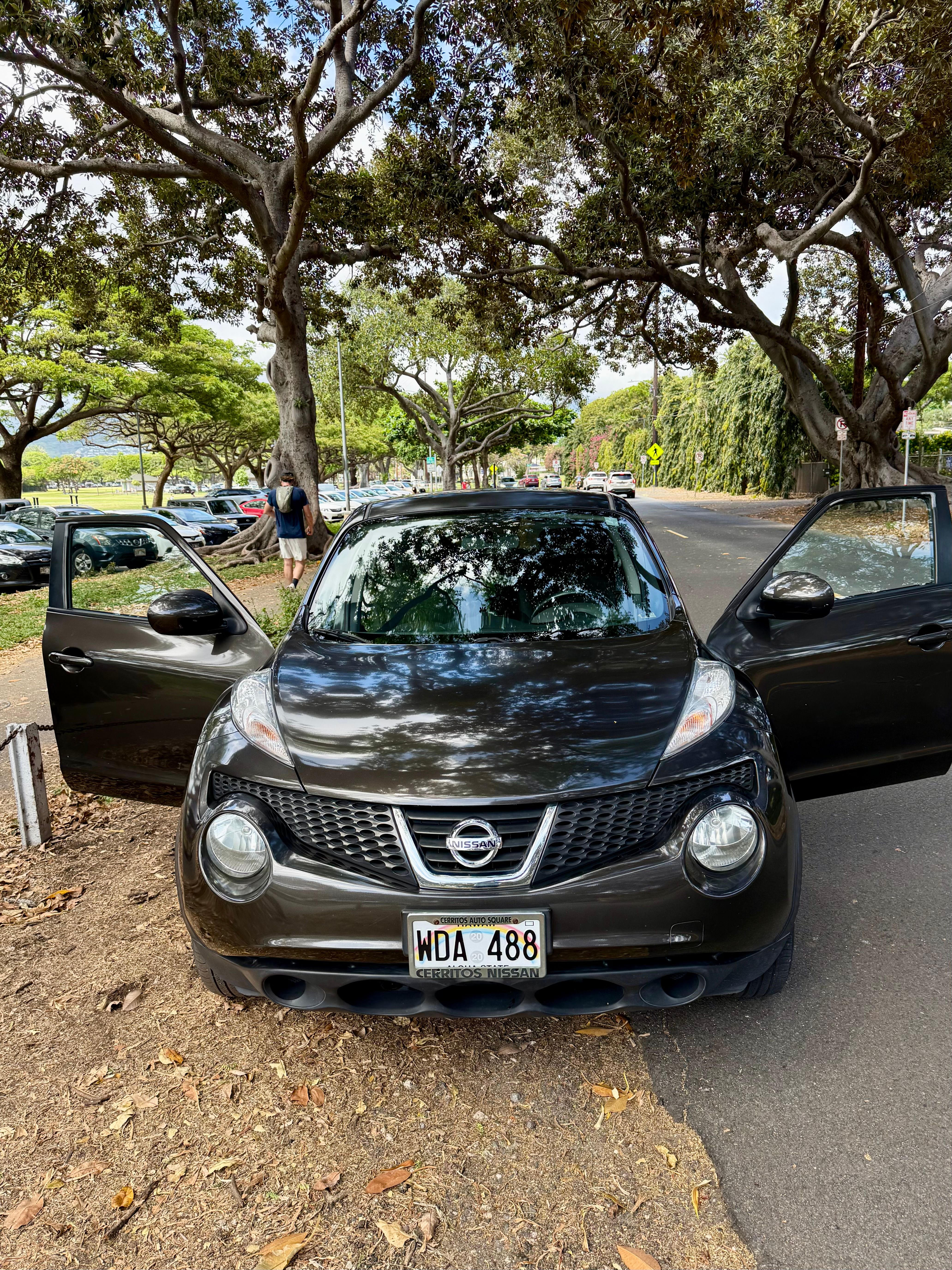 Used 2011 Nissan Juke SV FWD image 10