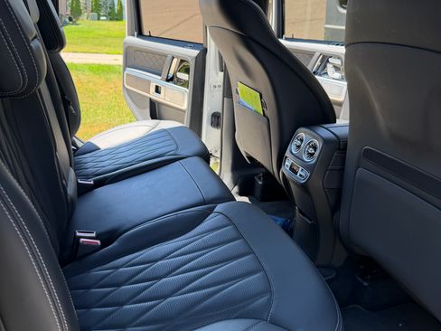 Used 2020 Mercedes-Benz G 550 image 12