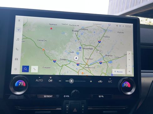 Used 2025 Lexus GX 550 image 12