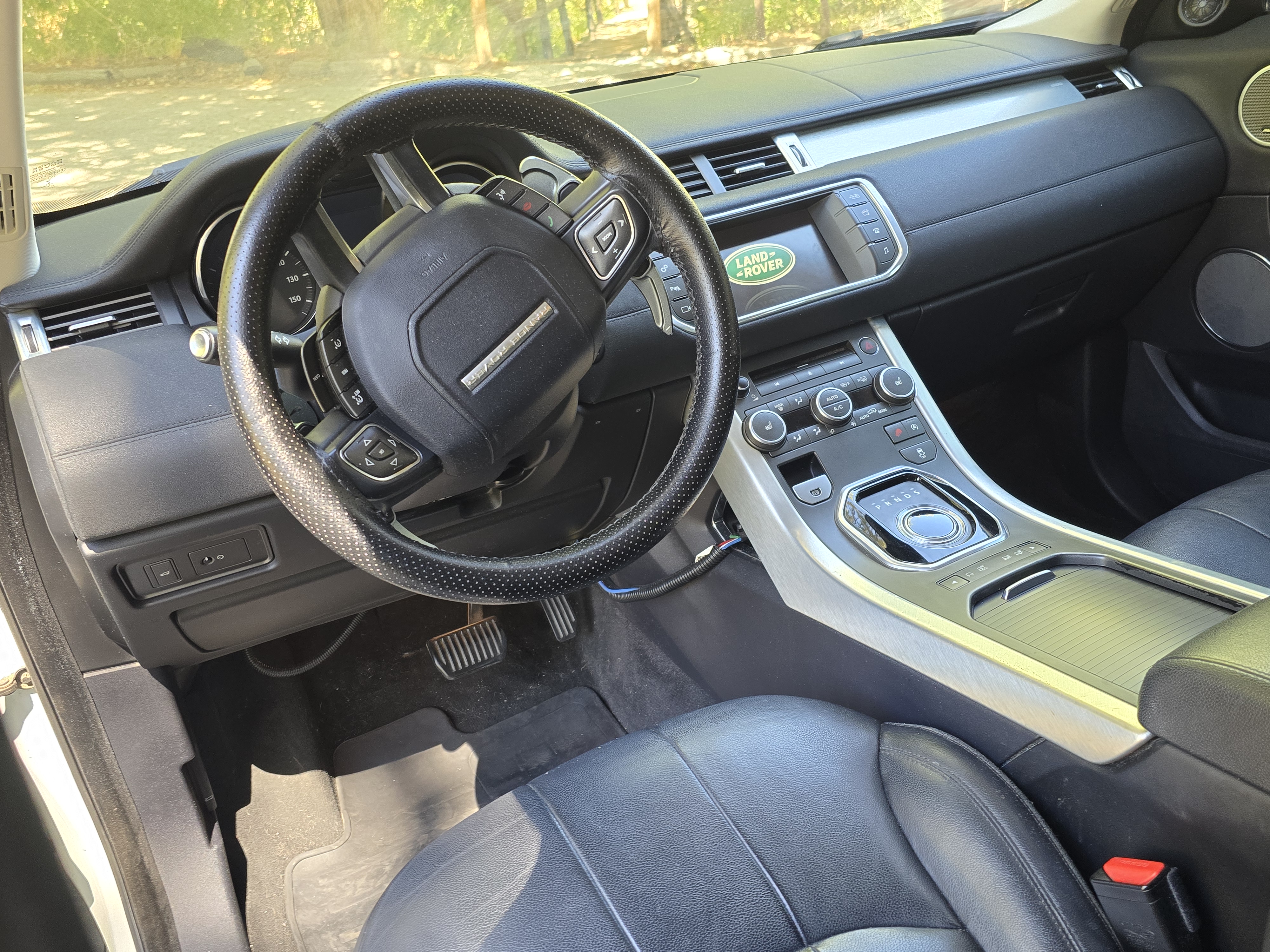 Used 2016 Land Rover Range Rover Evoque SE AWD/4WD image 10