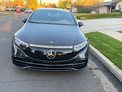 Used 2024 Mercedes-Benz EQS 450+ 4MATIC Sedan image 25
