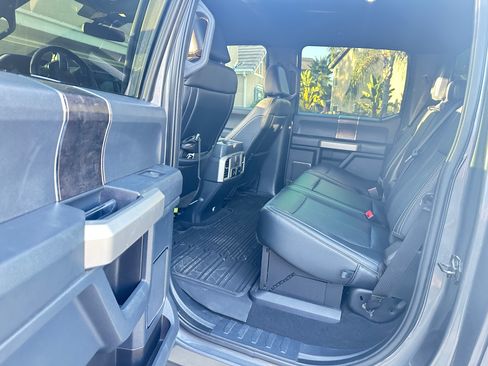 Used 2022 Ford F350 Lariat w/ Lariat Ultimate Package AWD/4WD image 11