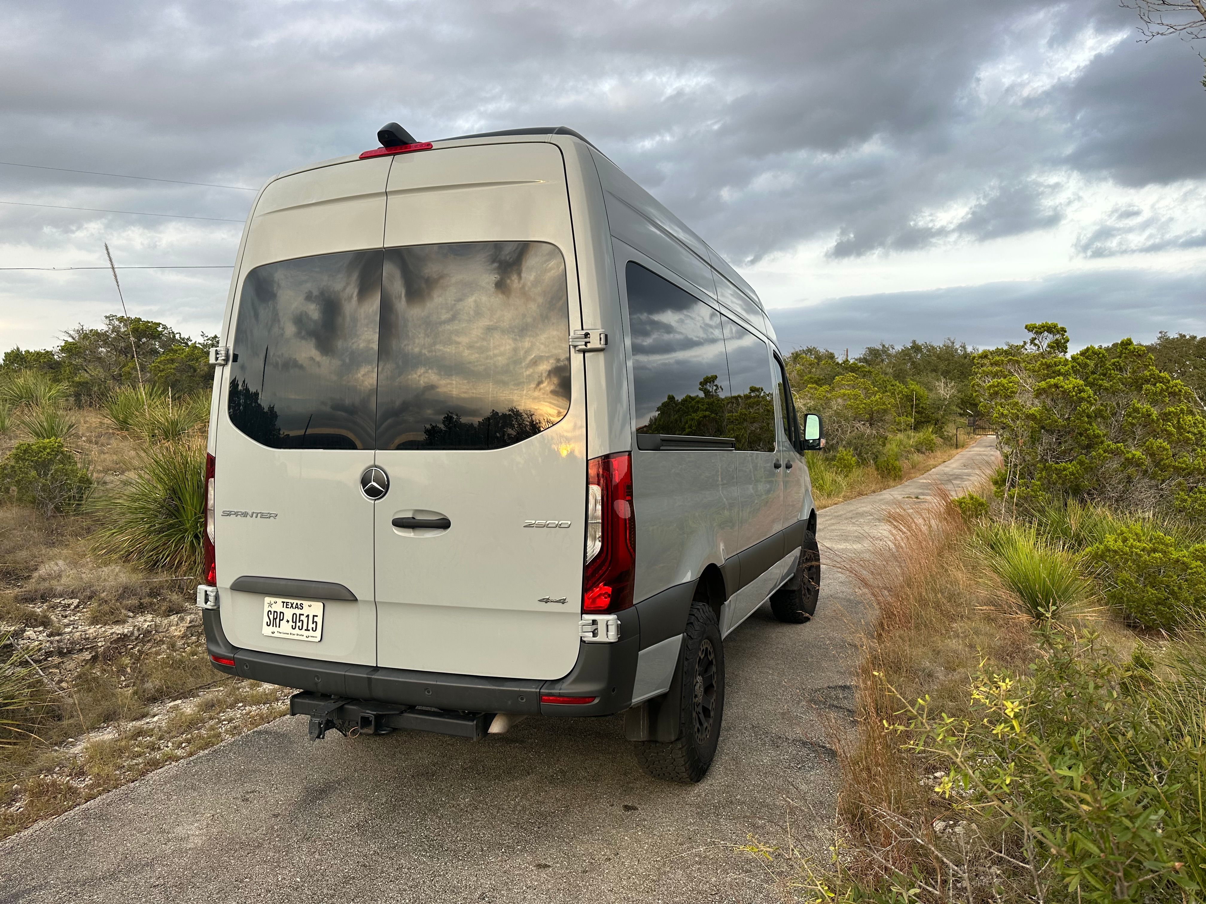 Used 2022 Mercedes-Benz Sprinter 2500 image 4