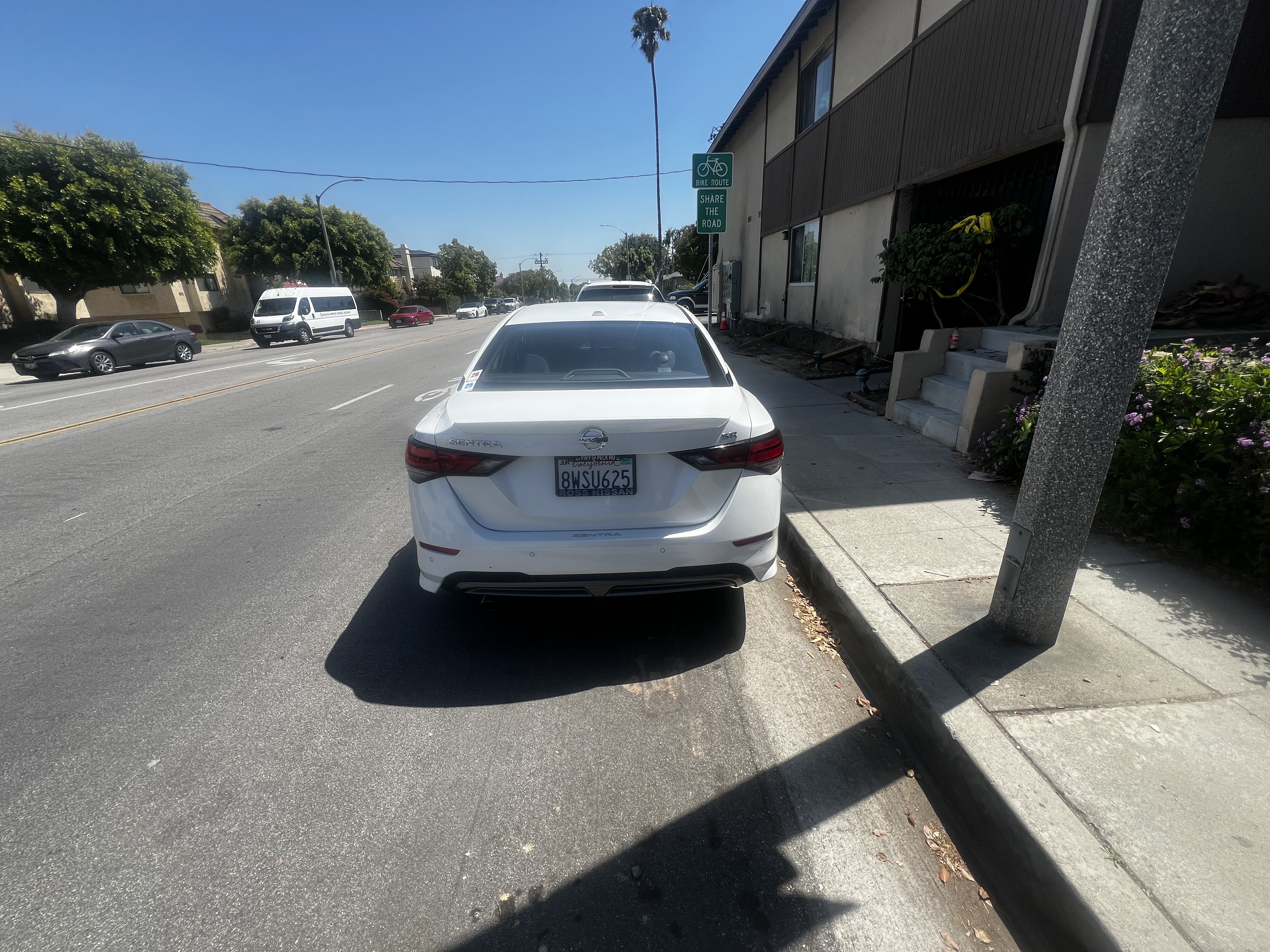 Used 2021 Nissan Sentra SR w/ Electronics Package FWD image 4