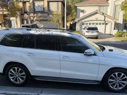 Used 2014 Mercedes-Benz GL 450 4MATIC image 5
