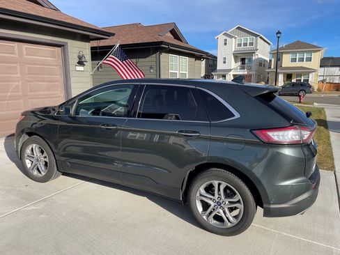 Used 2015 Ford Edge Titanium w/ Equipment Group 302A image 5