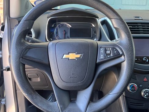 Used 2015 Chevrolet Trax LS image 6