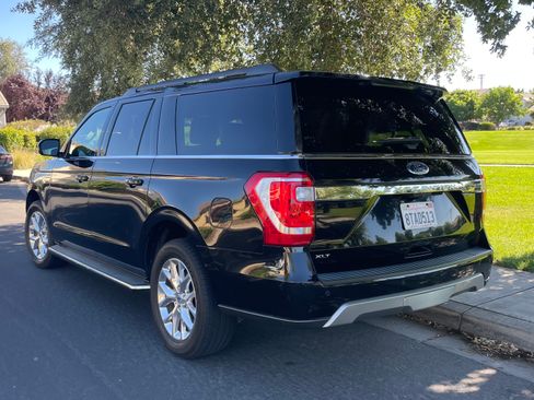Used 2020 Ford Expedition Max XLT w/ Equipment Group 202A AWD/4WD image 5