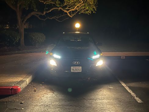 Used 2018 Hyundai Kona SE image 9