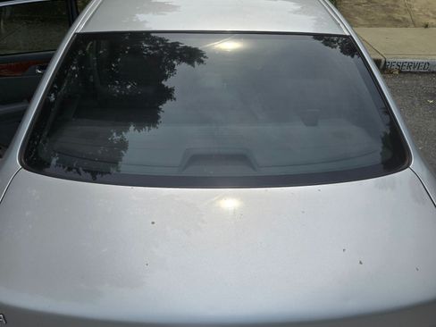 Used 2007 Toyota Avalon XLS image 10