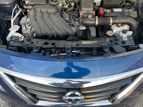 Used 2018 Nissan Versa SV image 6