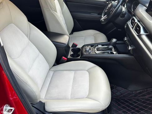 Used 2018 MAZDA CX-5 Touring w/ Preferred Equipment Package image 19