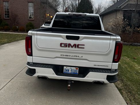 Used 2020 GMC Sierra 1500 Denali w/ Technology Package image 2