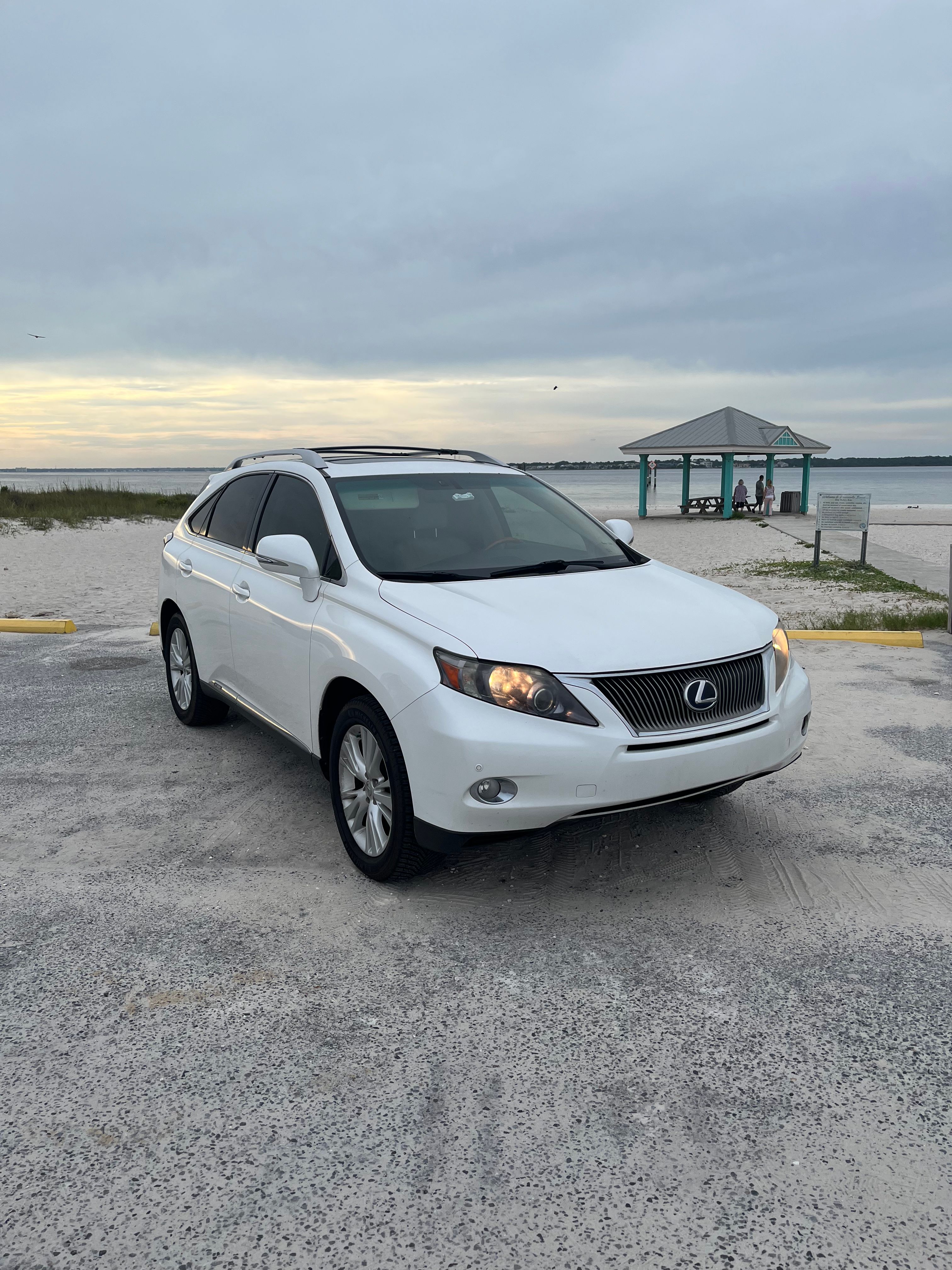 Used 2010 Lexus RX 450h AWD w/ Premium Pkg image 11