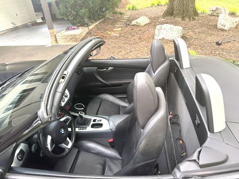Used 2009 BMW Z4 sDrive35i RWD image 8