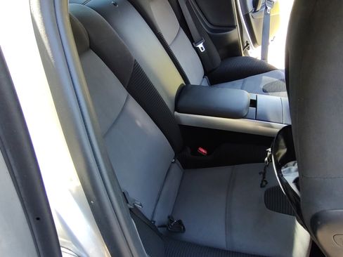 Used 2005 MAZDA RX-8 w/ MT Touring Pkg image 19