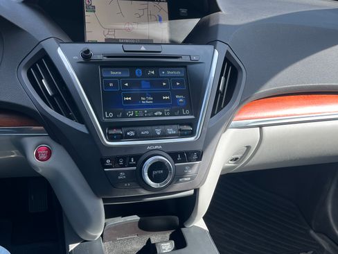 Used 2017 Acura MDX SH-AWD w/ Advance Package image 13