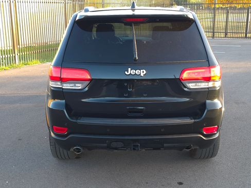Used 2014 Jeep Grand Cherokee Limited w/ Luxury Group II image 10