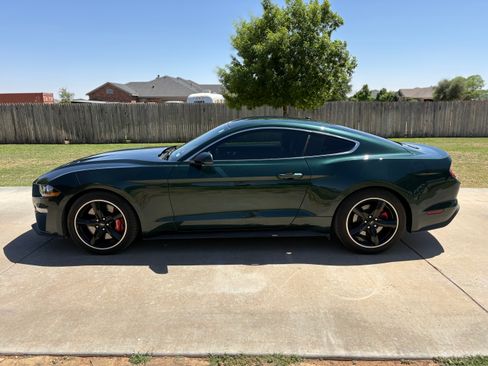 Used 2019 Ford Mustang Bullitt w/ Bullitt Electronics Package RWD image 5
