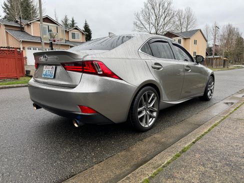 Used 2016 Lexus IS 200t w/ F Sport Package image 12