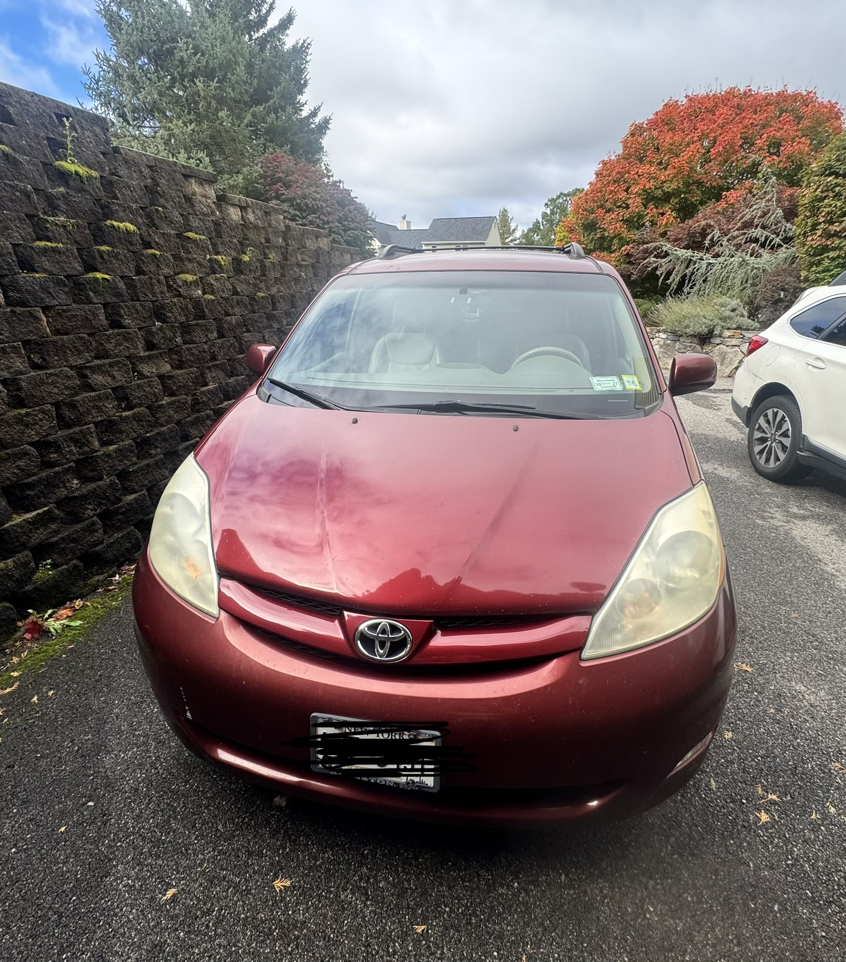 Used 2006 Toyota Sienna XLE w/ XLE Pkg 10 AWD/4WD image 1