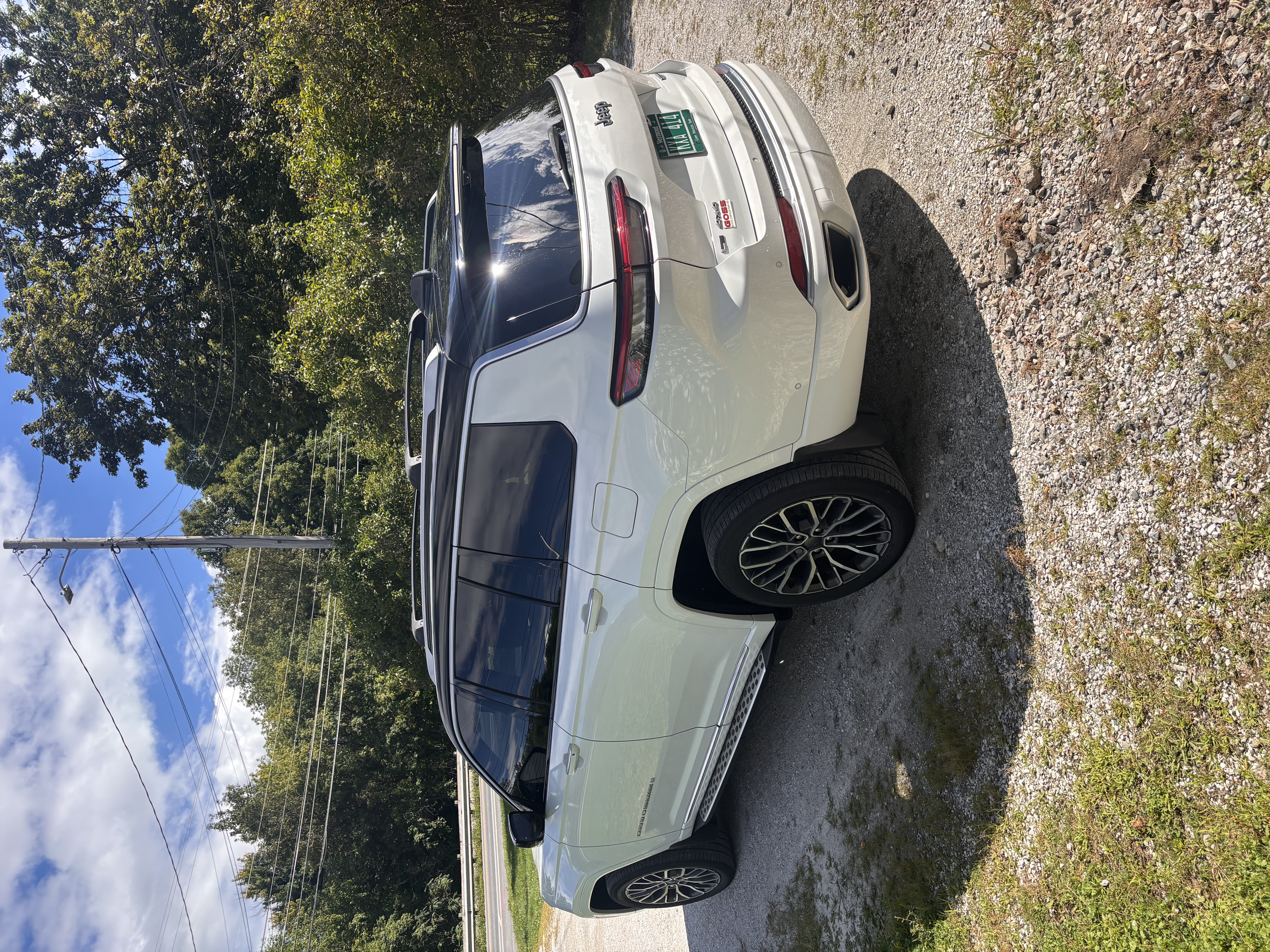 Used 2021 Jeep Grand Cherokee L Summit AWD/4WD image 2