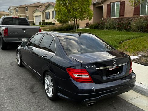 Used 2012 Mercedes-Benz C 250 Sedan image 4