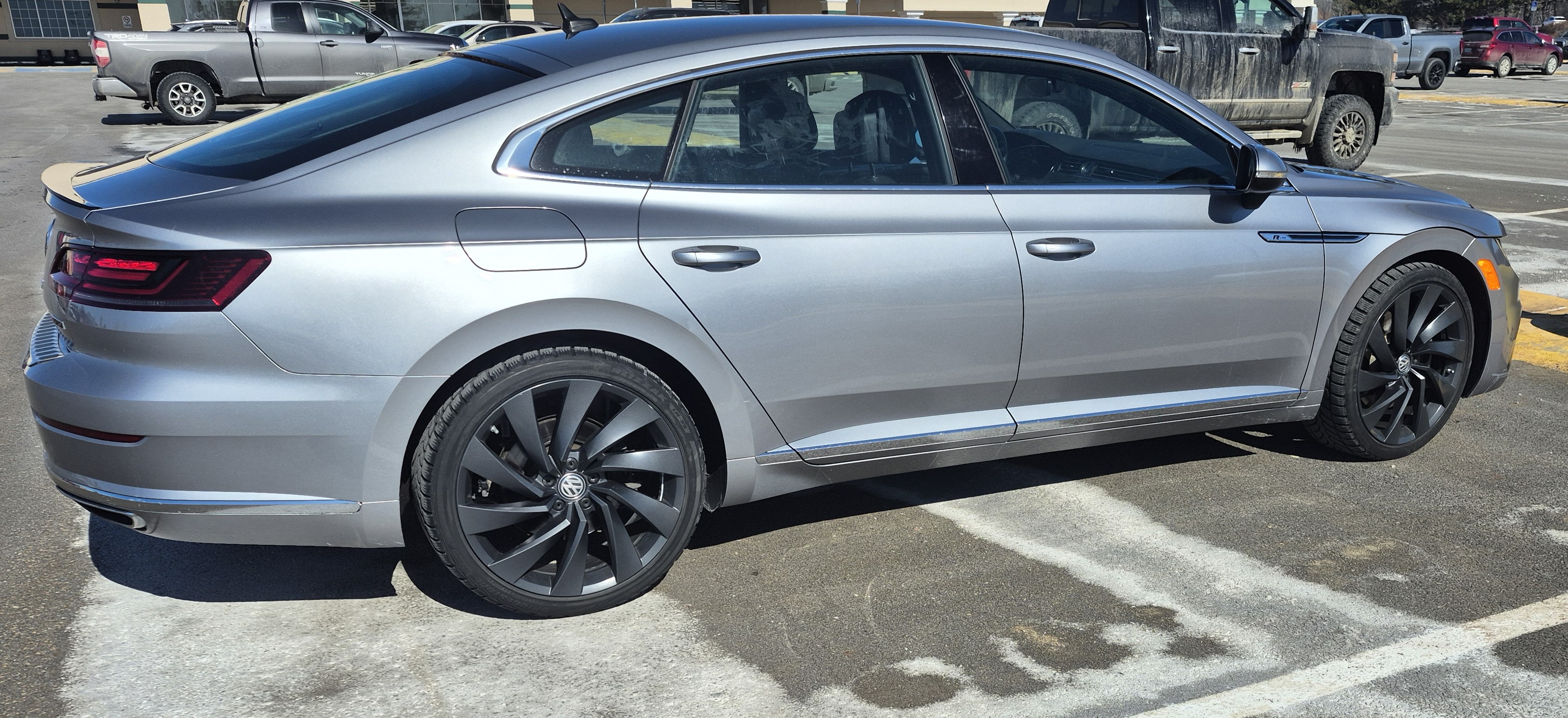 Used 2019 Volkswagen Arteon SE AWD/4WD image 5