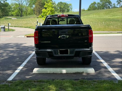 Used 2016 Chevrolet Colorado LT w/ Midnight Edition AWD/4WD image 5