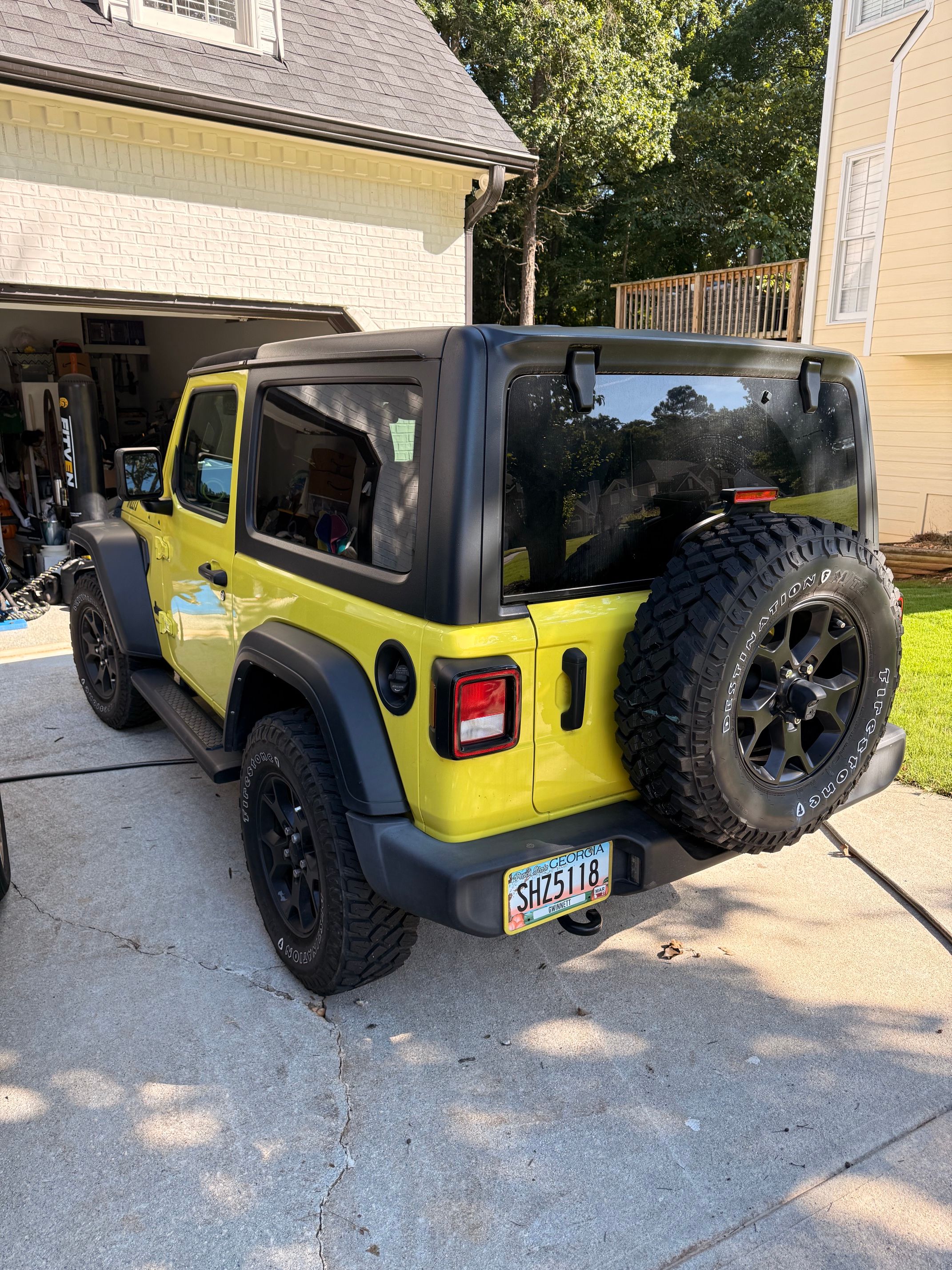 Used 2022 Jeep Wrangler Sport AWD/4WD image 4