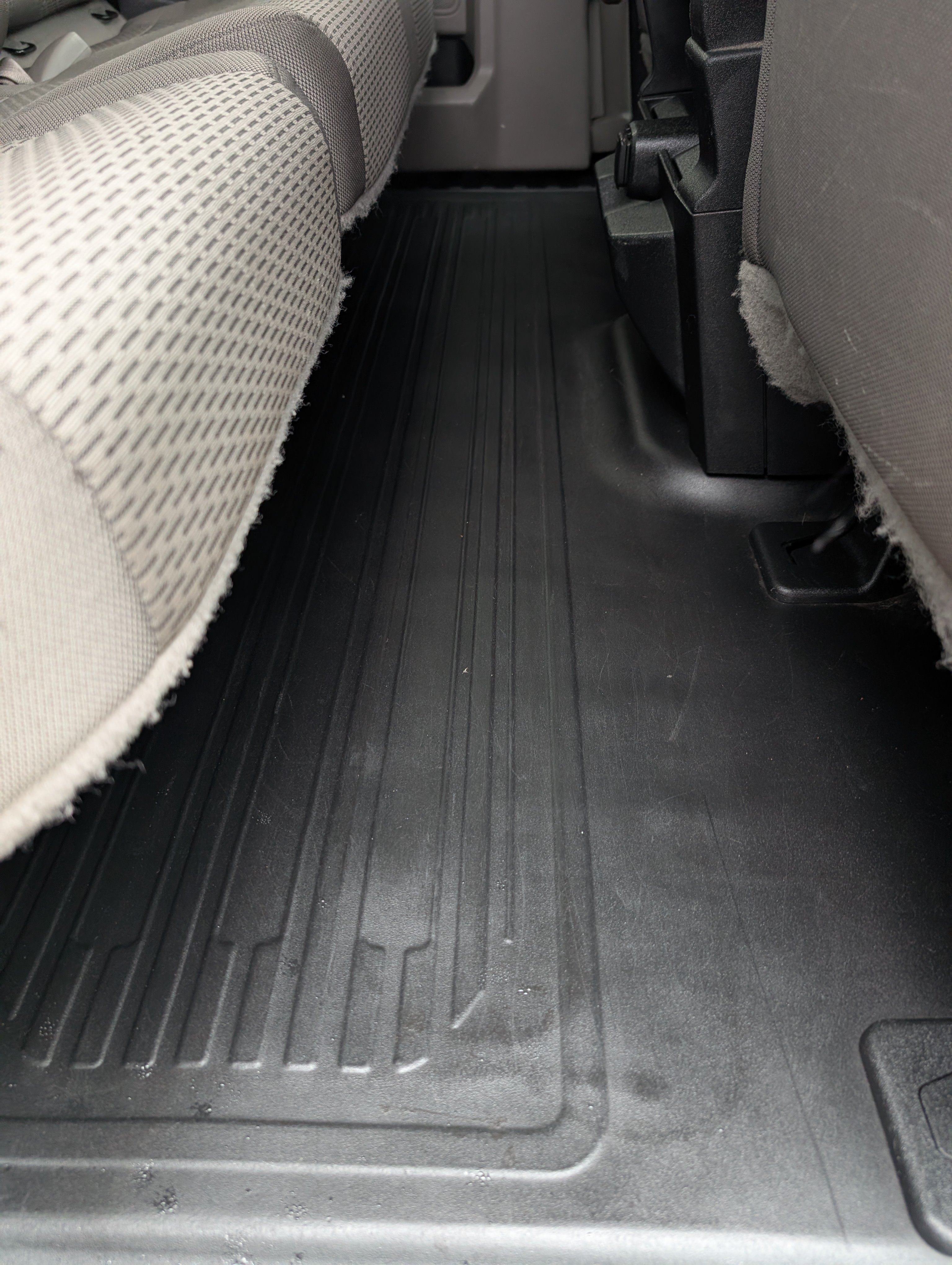 Used 2015 Ford F150 XLT AWD/4WD image 14