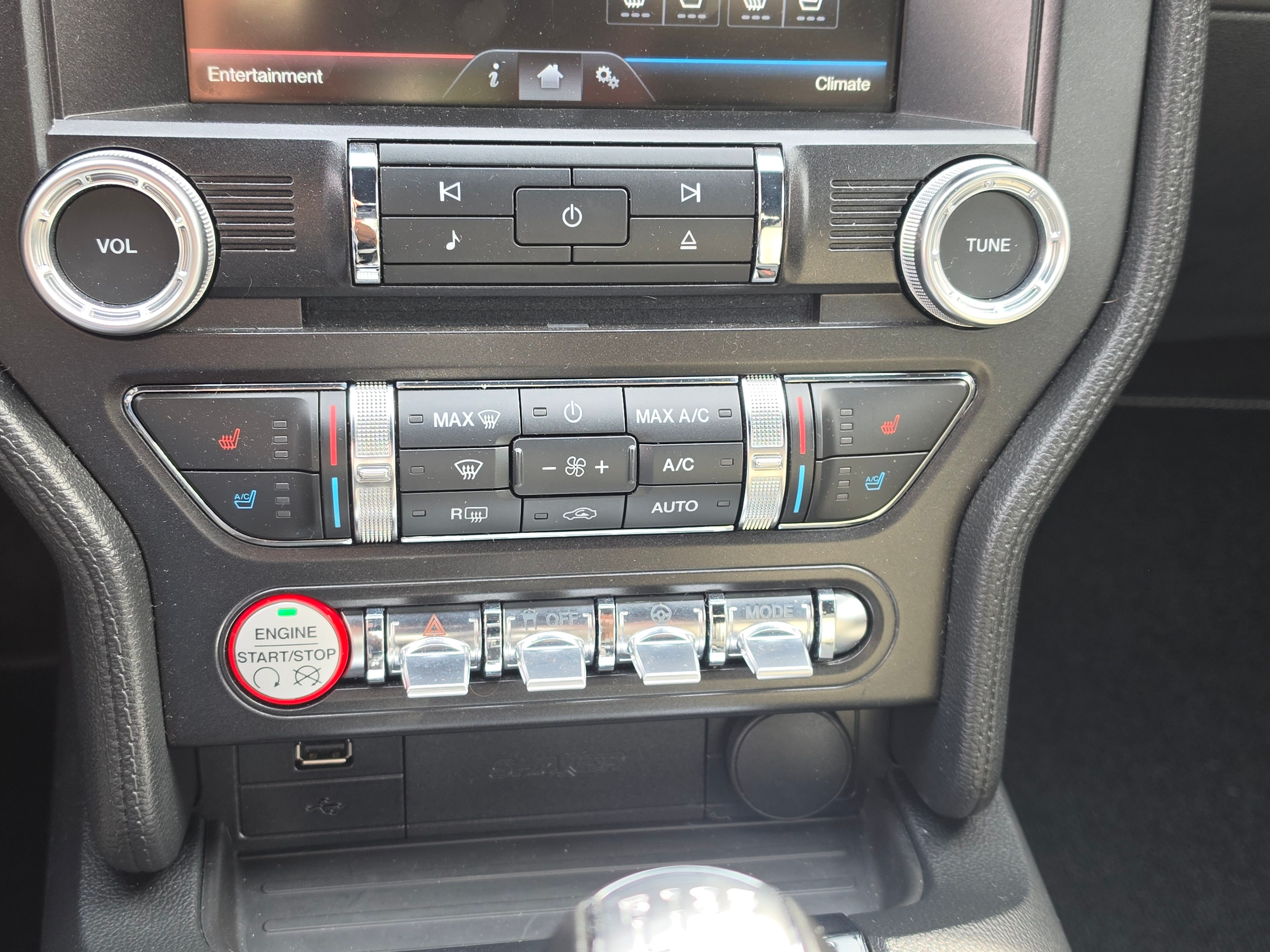Used 2015 Ford Mustang 50 Years RWD image 28
