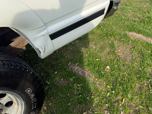 Used 1998 Chevrolet Silverado 2500 4x4 Extended Cab w/ Preferred Equipment Group 2 image 9