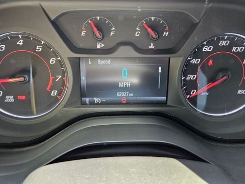 Used 2018 Chevrolet Camaro LS RWD image 13