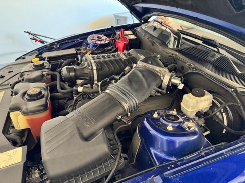 Used 2013 Ford Mustang GT Premium w/ Brembo Brake Pkg image 11