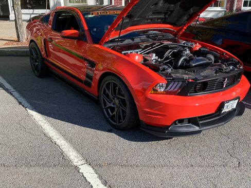 Used 2012 Ford Mustang Boss 302 w/ Boss 302 Accessory Pkg RWD image 1